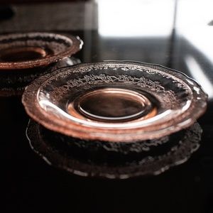 Federal Glass Pair Saucers Bouquet Lattice Normandie Pink Vintage​ Grannycore